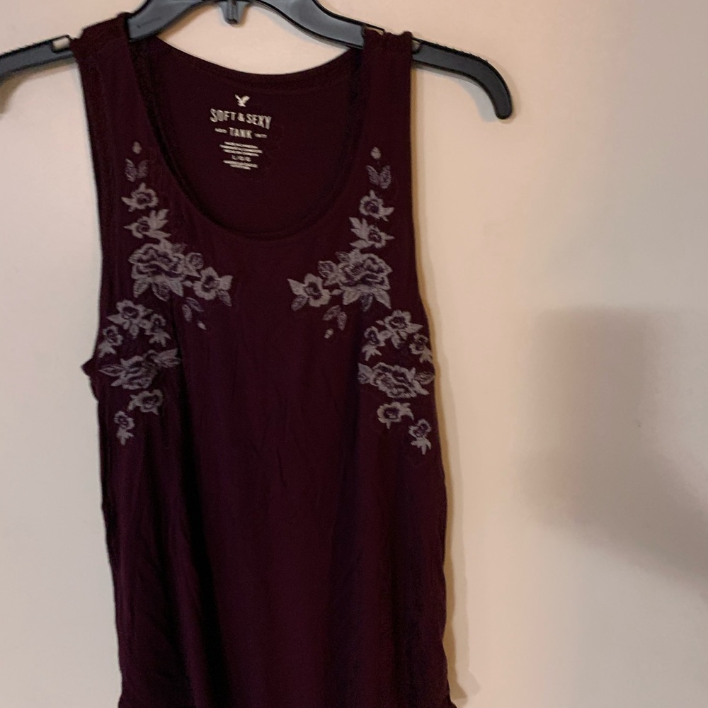 !!!! DONATING SOON!!!! American Eagle Soft and sexy tank
